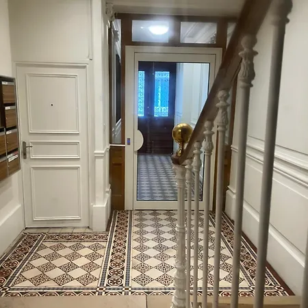 Rue Cambacérès 75008 Appartamento Parigi